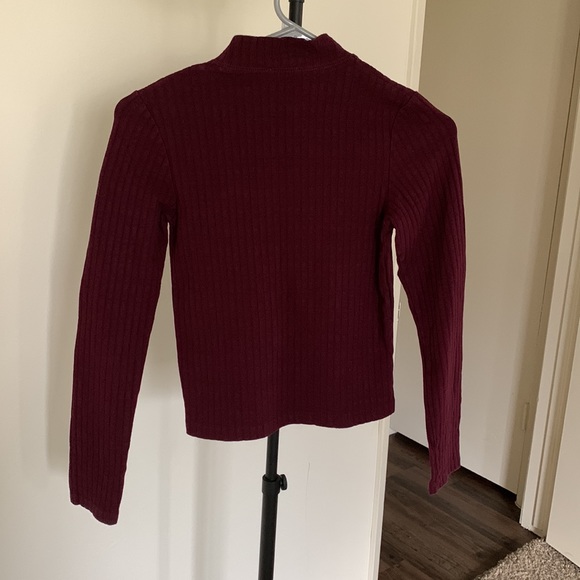 Burgundy Mock Neck - Picture 4 of 4